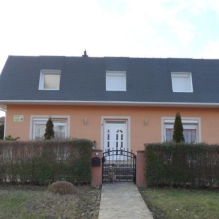 Herkules Apartman Залакарош Экстерьер фото